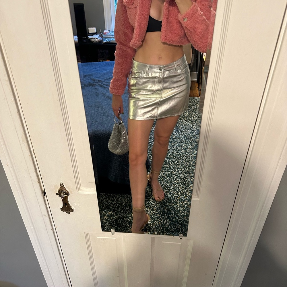 NWOT Silver Asos Metallic Mid Rise Skirt